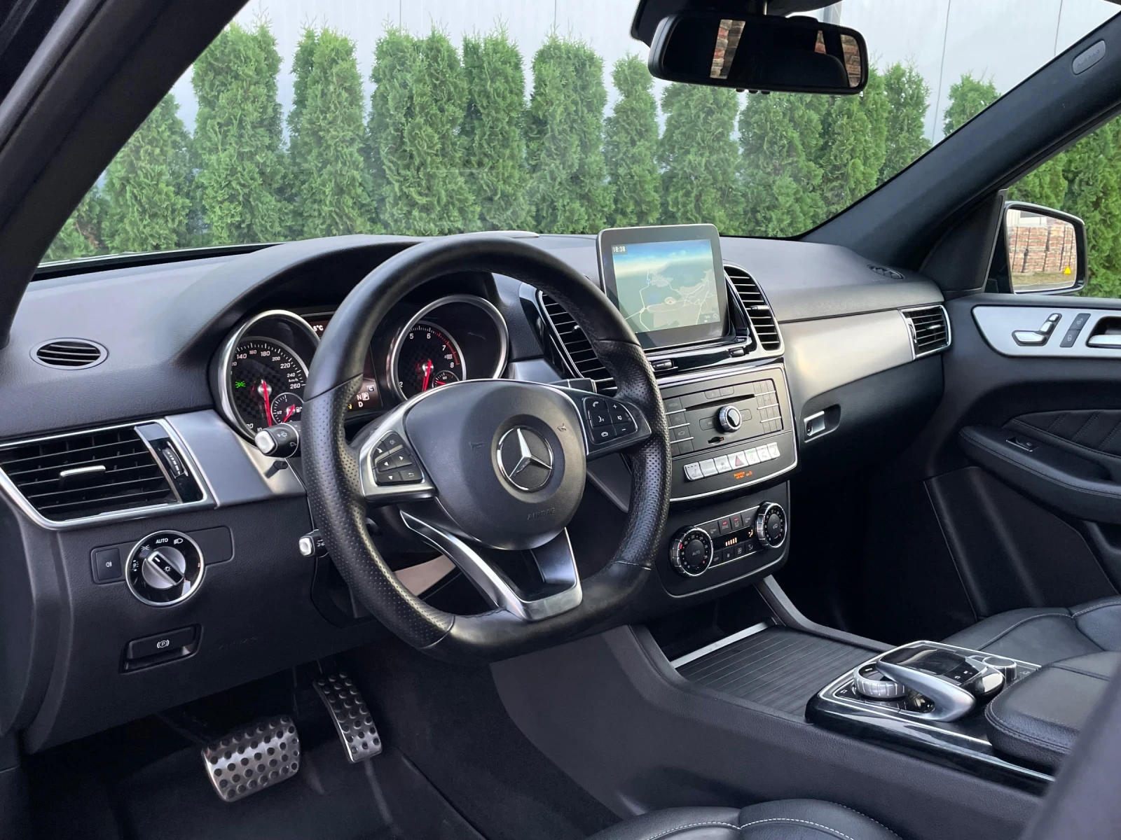 Mercedes-Benz GLE 43 AMG 2017.г/390h.p/9G-Tronic/BiTurbo/Distronic+ /360*  - изображение 10