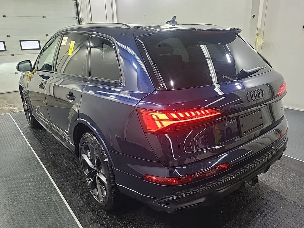 Audi Q7  / PROGRESSIV / ОБДУХВАНЕ / DISTRONIC / CARFAX - изображение 6