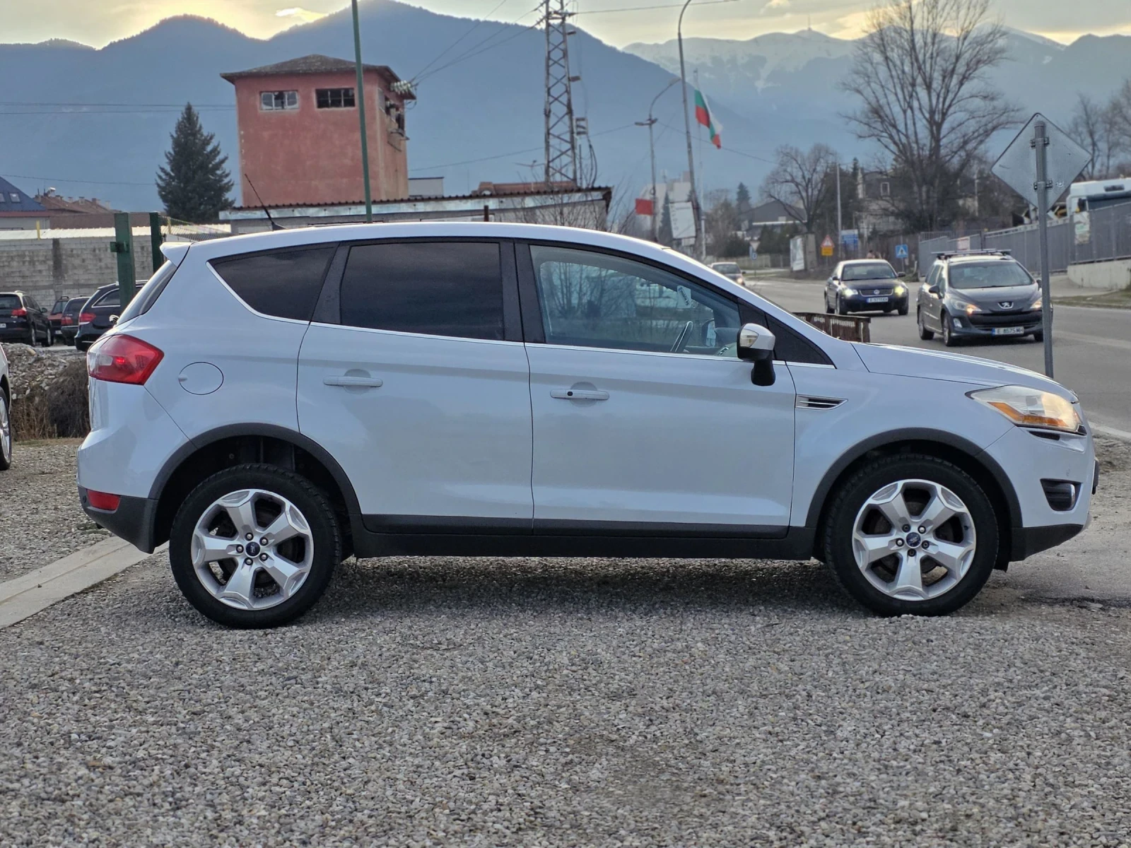 Ford Kuga 2.0 TDCi 136 k.c. 4Х4 Панорама  - изображение 6
