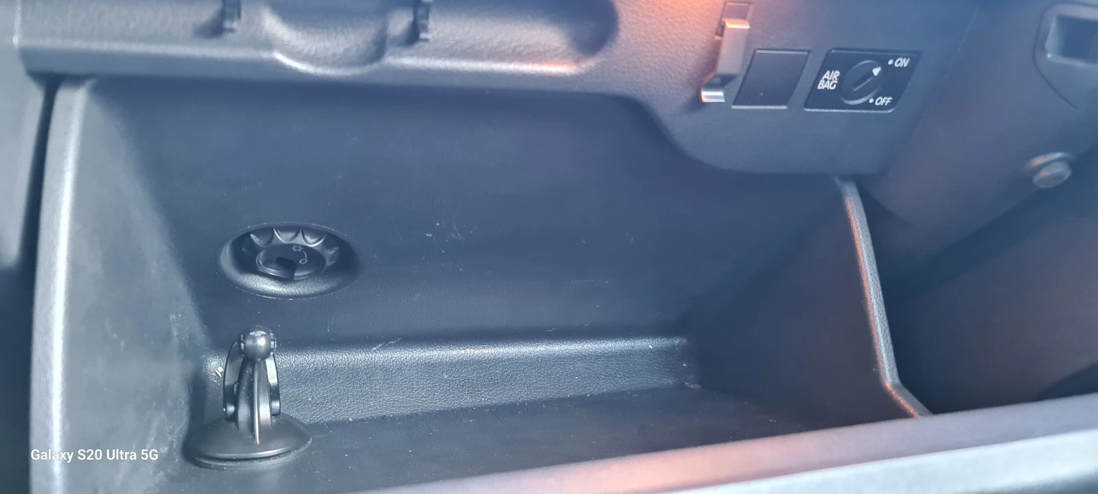 VW Tiguan, снимка 8 - Автомобили и джипове - 53802672