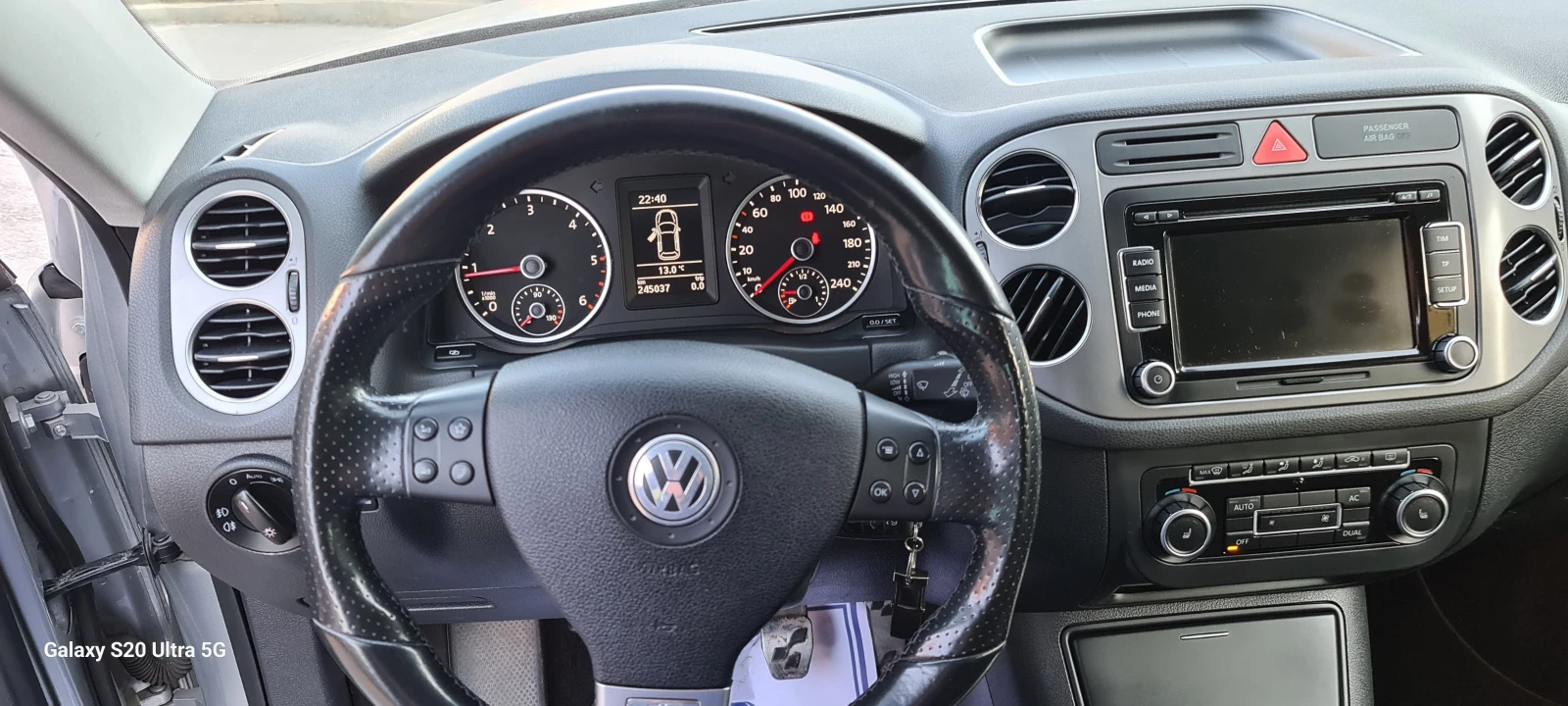 VW Tiguan, снимка 6 - Автомобили и джипове - 53802672