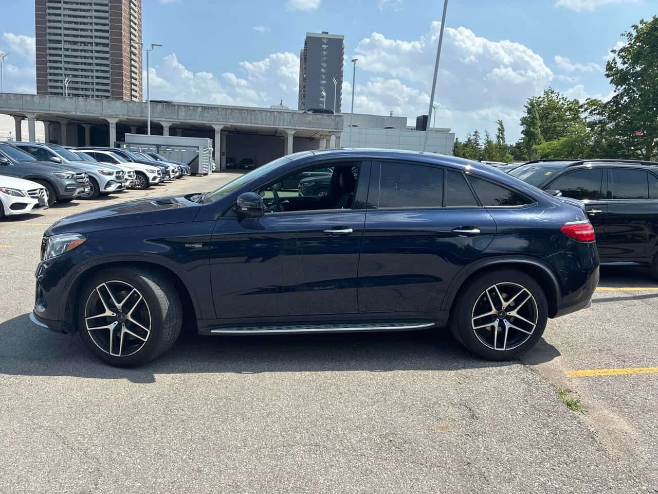 Mercedes-Benz GLE 43 AMG * CARFAX * ЦЕНА ДО БГ, снимка 3 - Автомобили и джипове - 55164142