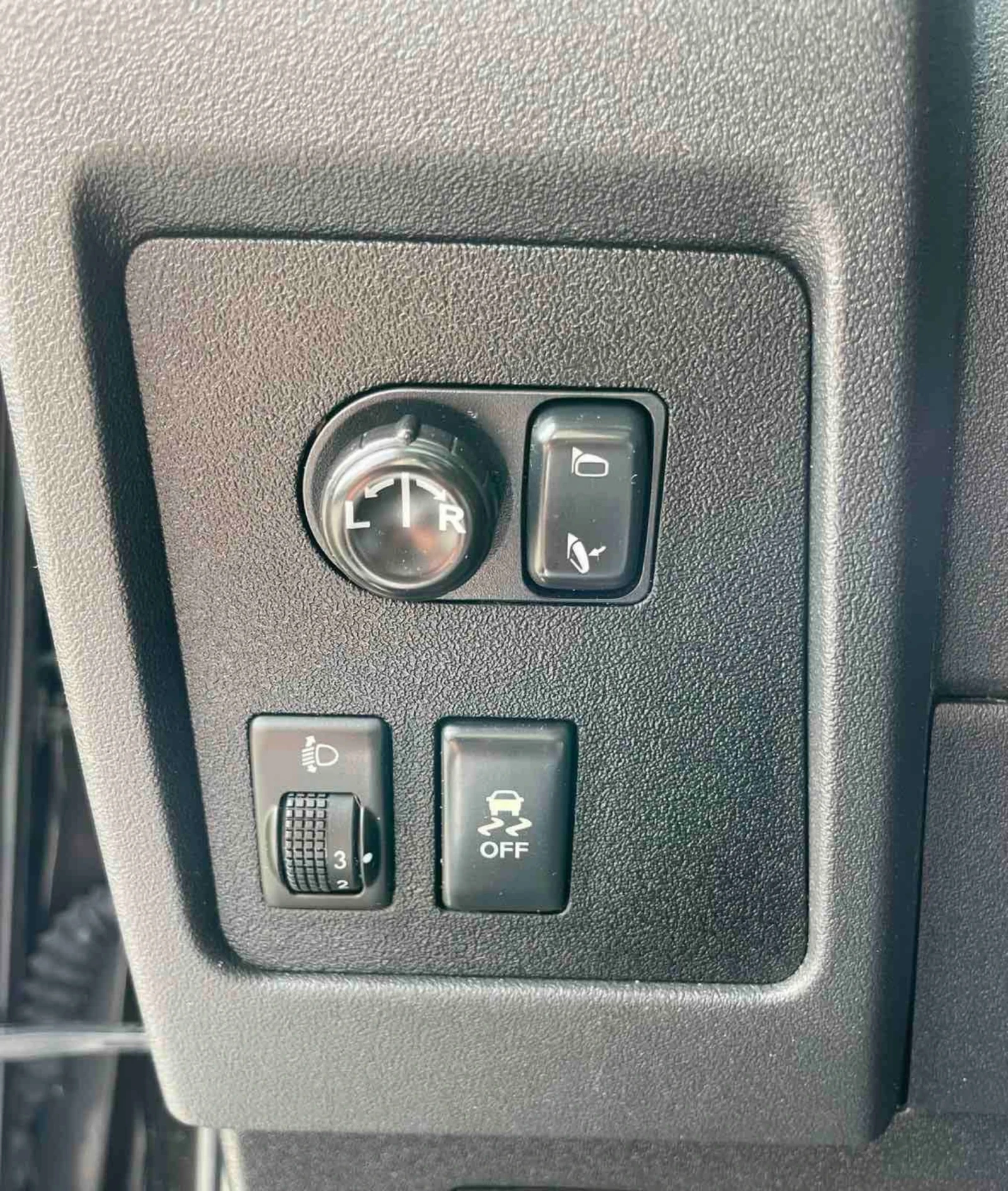 Nissan Qashqai, снимка 16 - Автомобили и джипове - 55253345