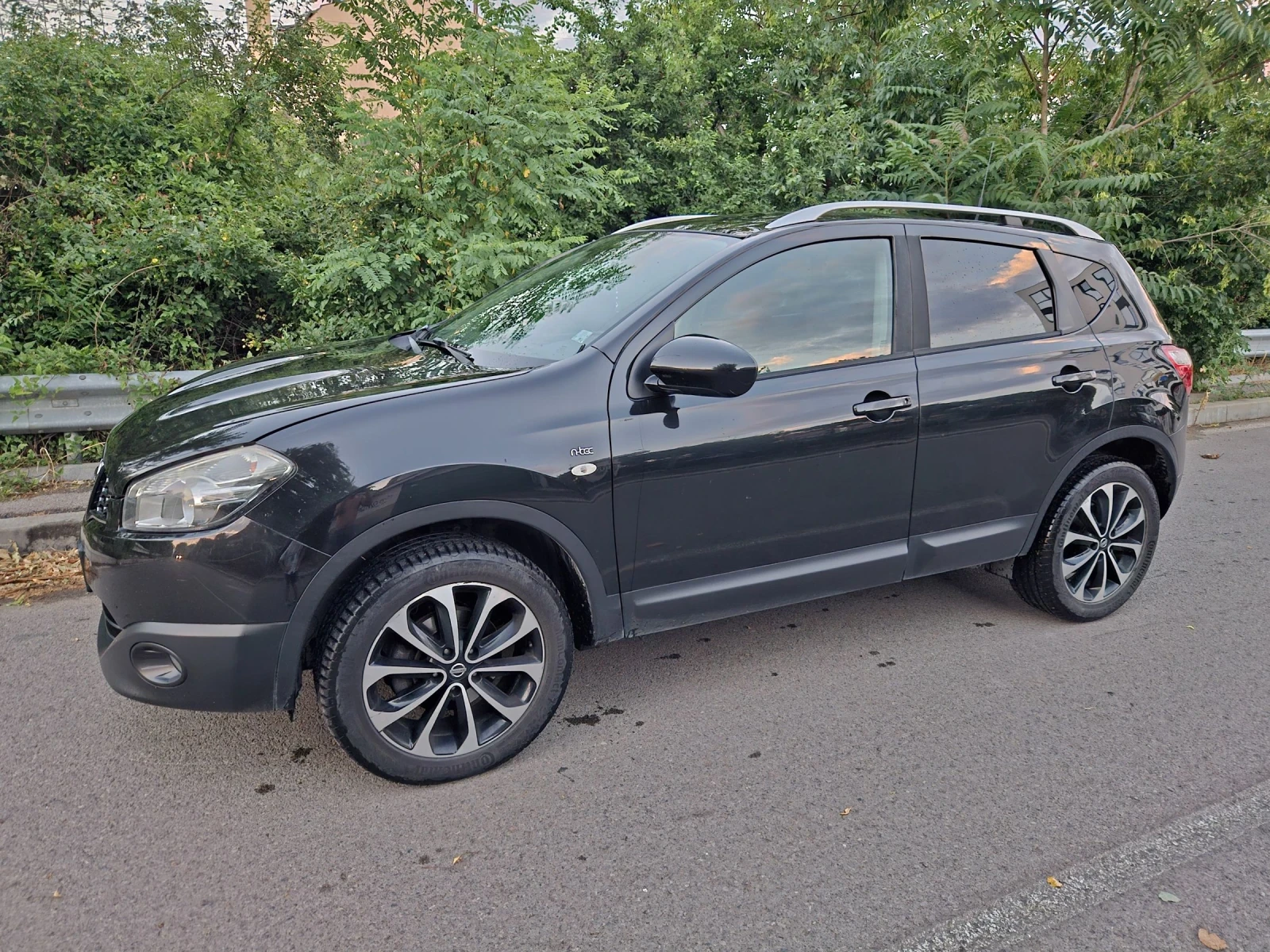 Nissan Qashqai, снимка 2 - Автомобили и джипове - 55253345