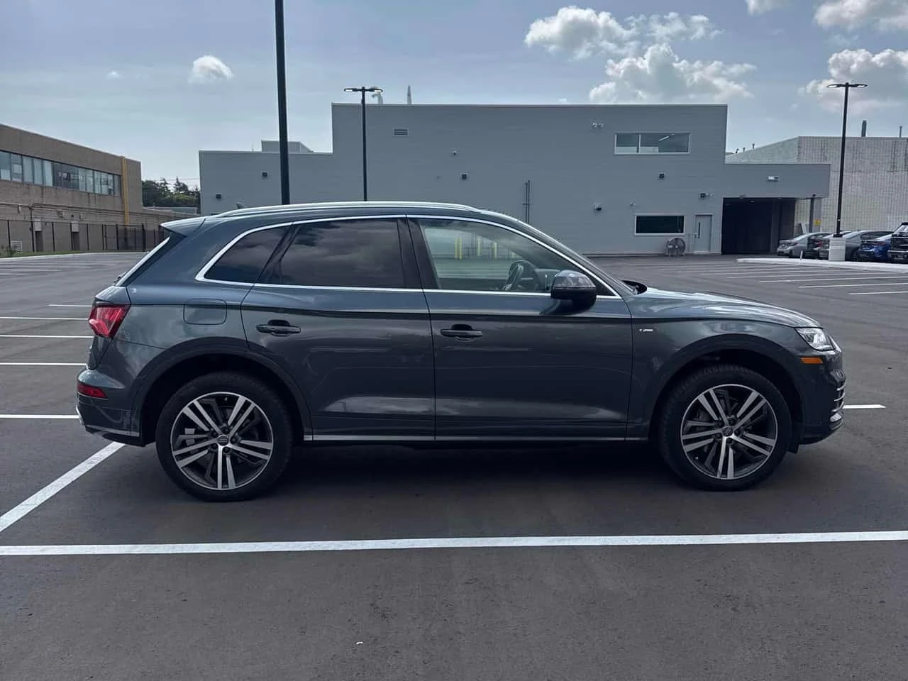 Audi Q5 * Progressiv * CARFAX * ОПЦИЯ ЗА ФИНАНСИРАНЕ, снимка 3 - Автомобили и джипове - 55771968