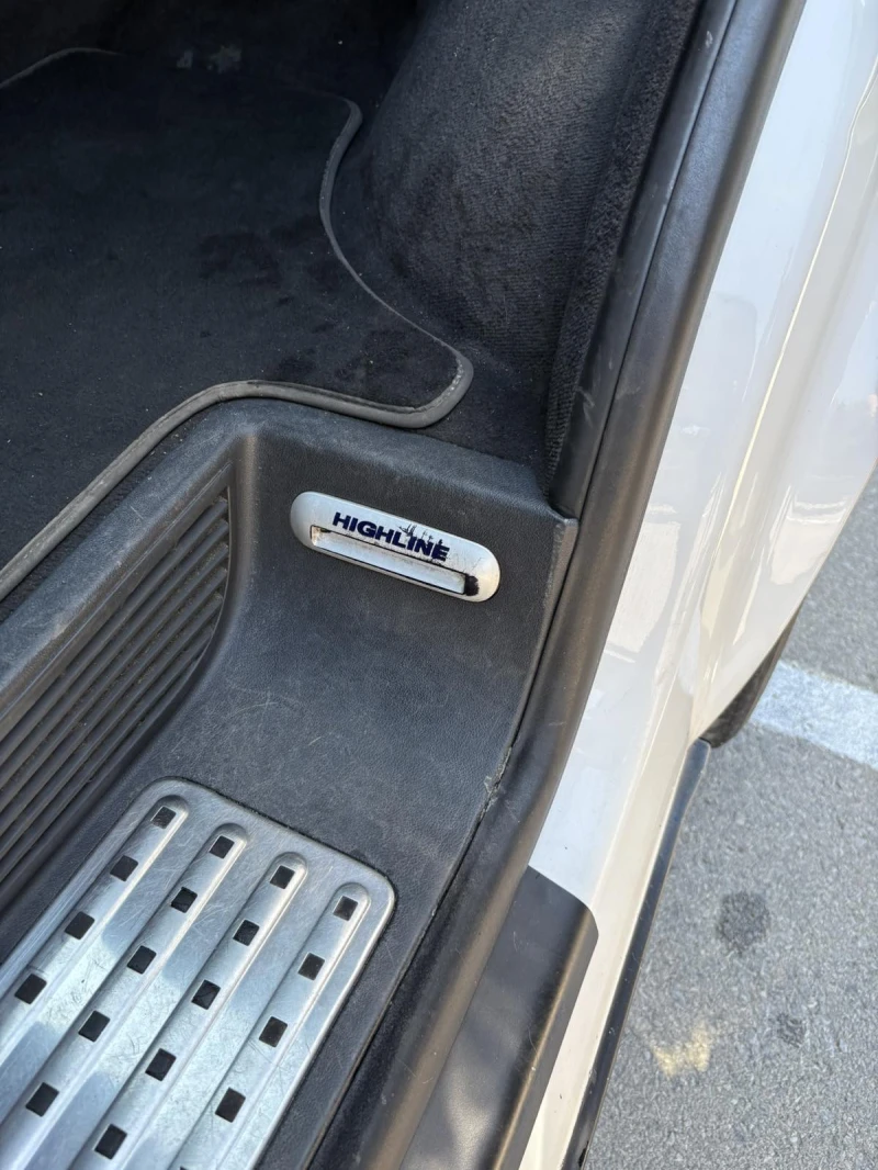 VW Multivan 2.0TDI HIGHLINE 4x4 AUTOMAT, снимка 16 - Бусове и автобуси - 50268229