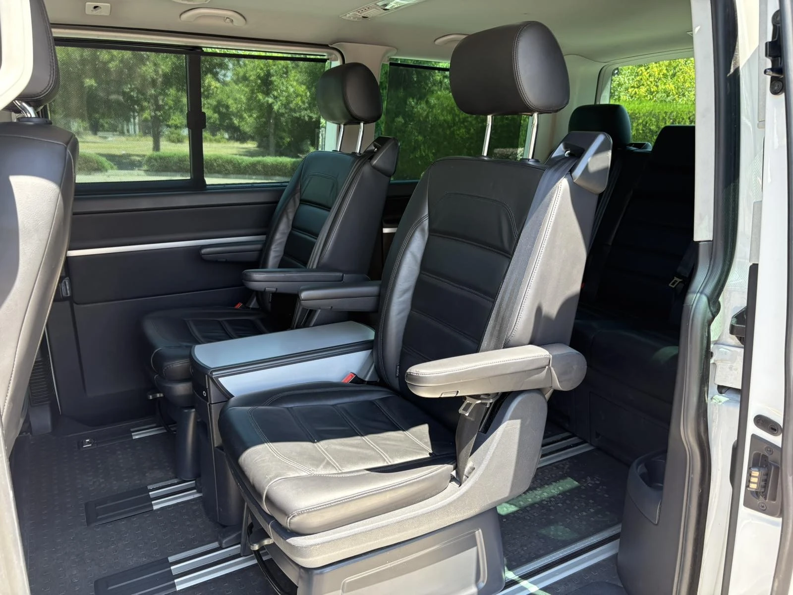 VW Multivan 2.0TDI HIGHLINE 4x4 AUTOMAT | Mobile.bg   13