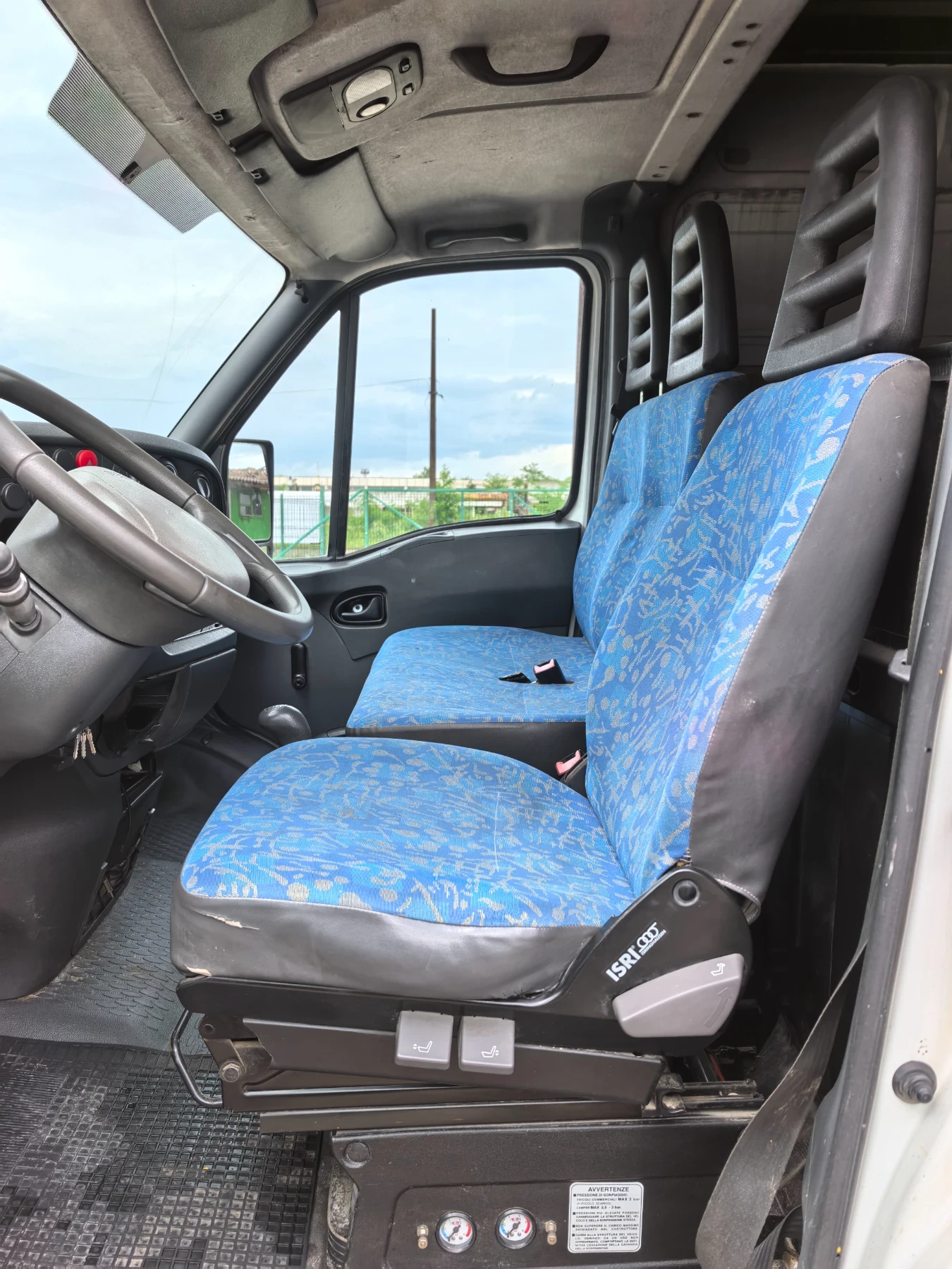 Iveco 3512 Двойна гума * Б-категория, снимка 6 - Бусове и автобуси - 54779927