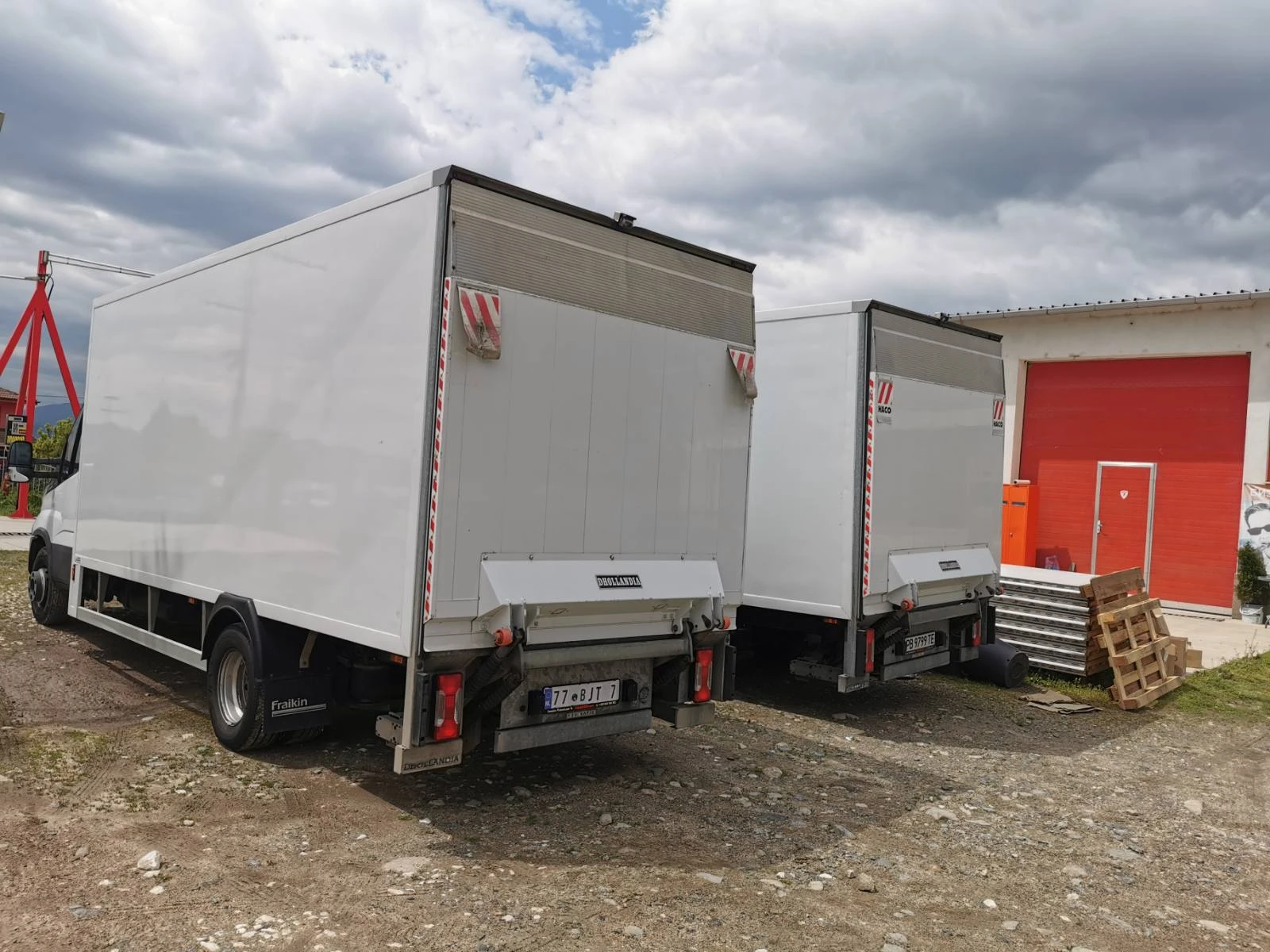 Iveco Daily 70C 18, снимка 2 - Бусове и автобуси - 56648337