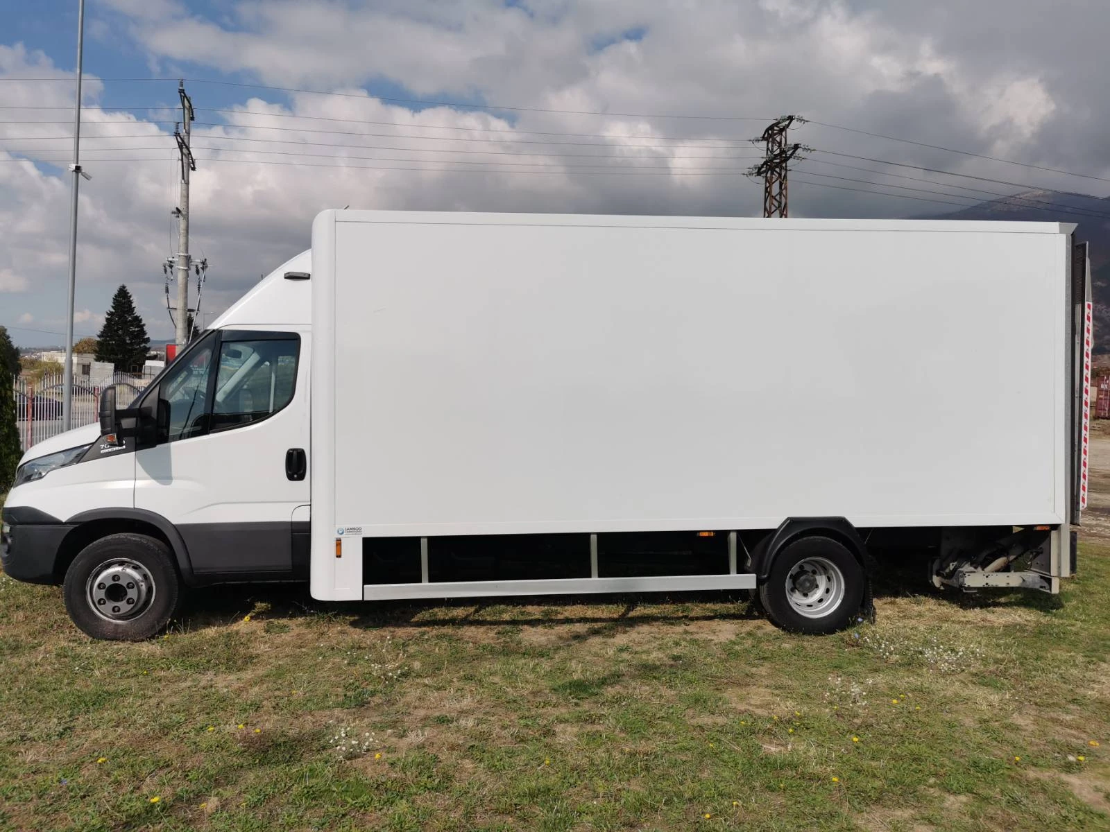 Iveco Daily 70C 18, снимка 4 - Бусове и автобуси - 56648337