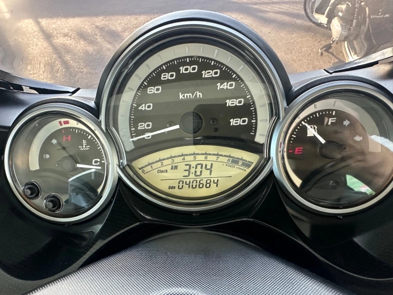 Yamaha T-max White Max 500i Anniversary, снимка 2 - Мотоциклети и мототехника - 51195897