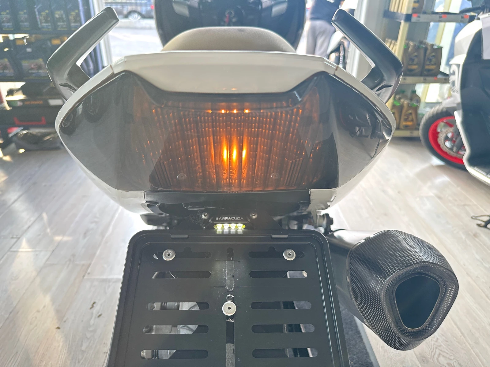Yamaha T-max White Max 500i Anniversary - изображение 4