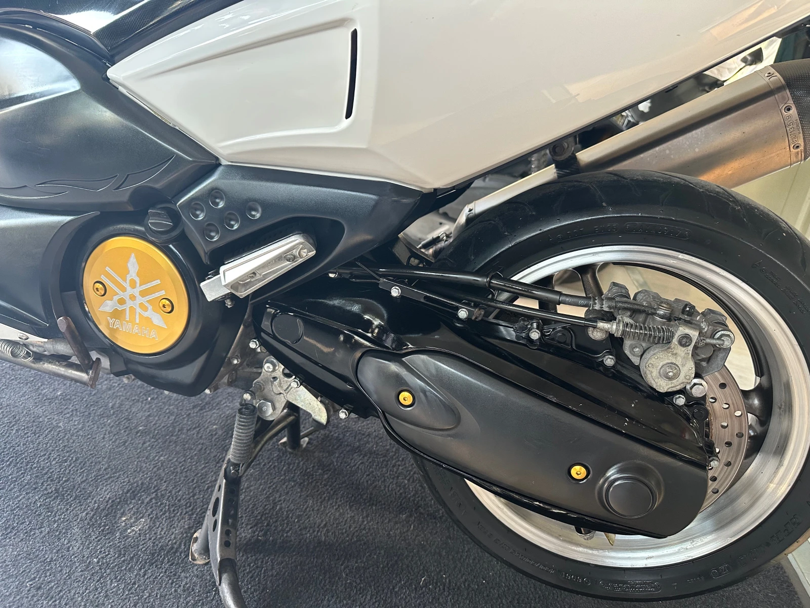 Yamaha T-max White Max 500i Anniversary - изображение 10
