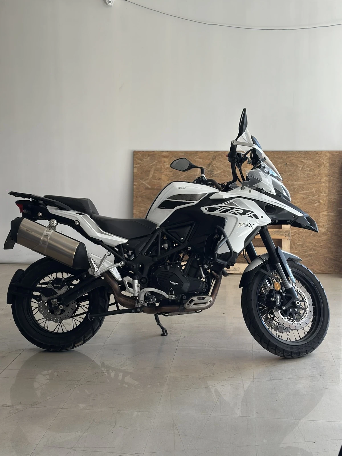 Benelli 500 TRK 502X - изображение 3