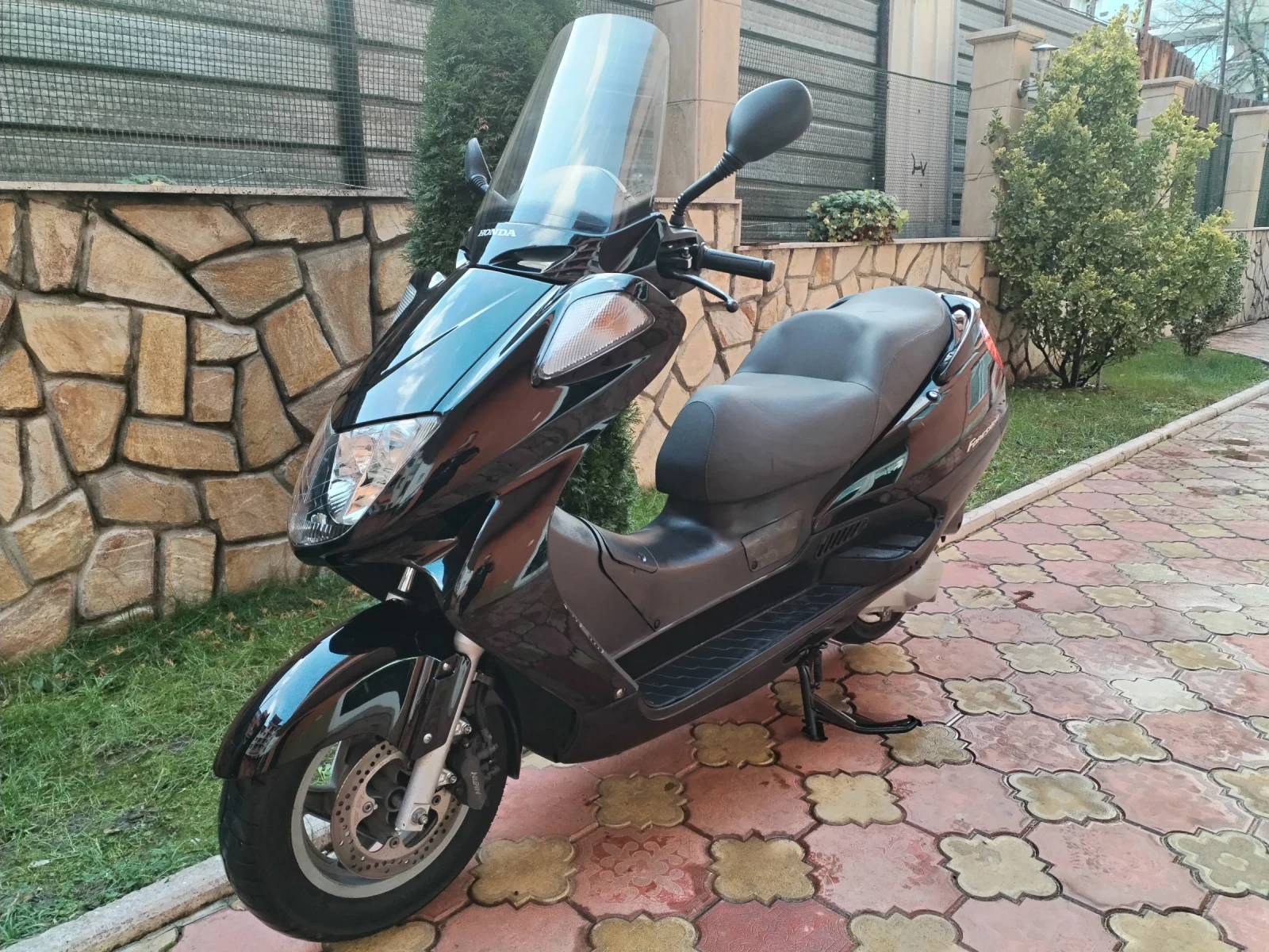 Honda Foresight 250 8kk  06г. New Face - изображение 3