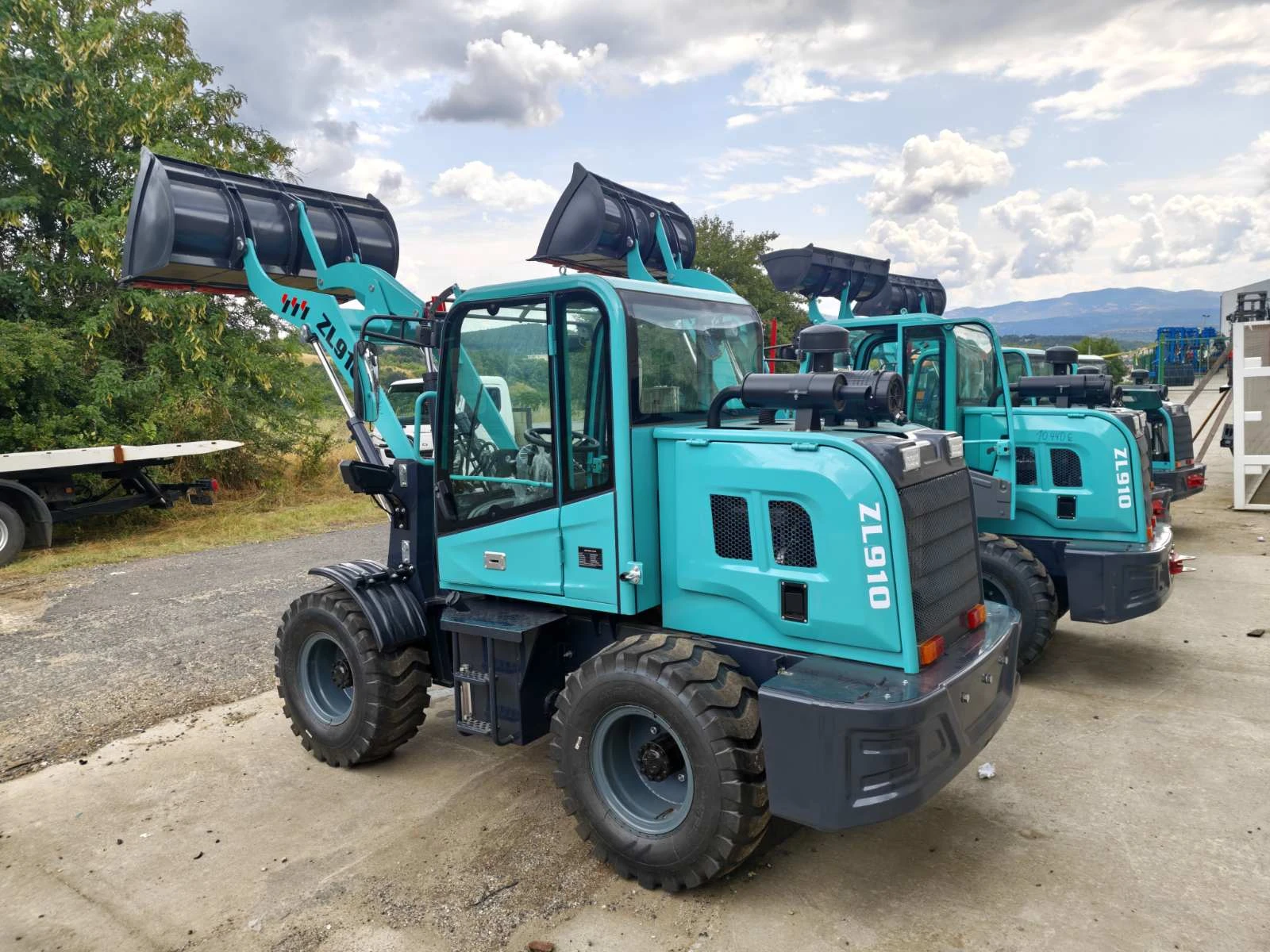 Челен товарач Komatsu 1200 КГ 65 К.С., снимка 3 - Индустриална техника - 55843905