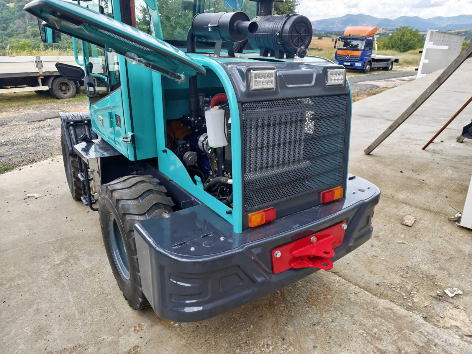 Челен товарач Komatsu 1200 КГ 65 К.С., снимка 7 - Индустриална техника - 55843905