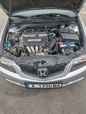 Honda Accord 2.0 Автоматик , снимка 8