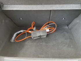 Peugeot 208 GT 50kWh 136hp, снимка 17
