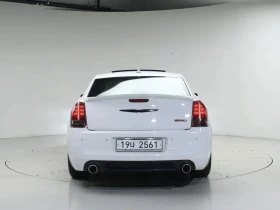 Chrysler 300c 6.4 SRT8 панорама, снимка 4