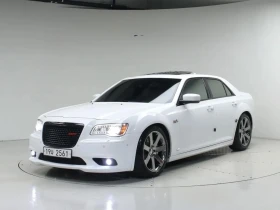 Chrysler 300c 6.4 SRT8 панорама, снимка 1