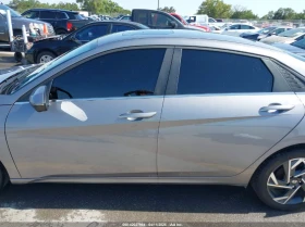 Hyundai Elantra 2.0L I-4 DOHC, VVT, 147HP Front Wheel Drive - 26900 лв. - 17446881 7