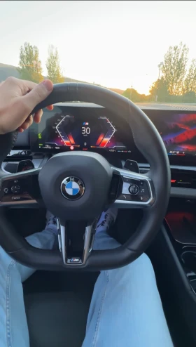 BMW 520 M-Pack PRO* Iconic Glow* ГАРАНЦИЯ до 2027 г.  - 51700 € / 101116.41 лв. - 38128728 8