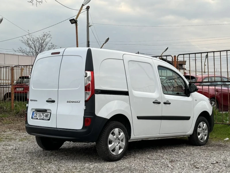 Renault Kangoo 1.5dci 75hp, снимка 6 - Автомобили и джипове - 44898287