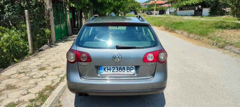 VW Passat Variant, снимка 4 - Автомобили и джипове - 46514276