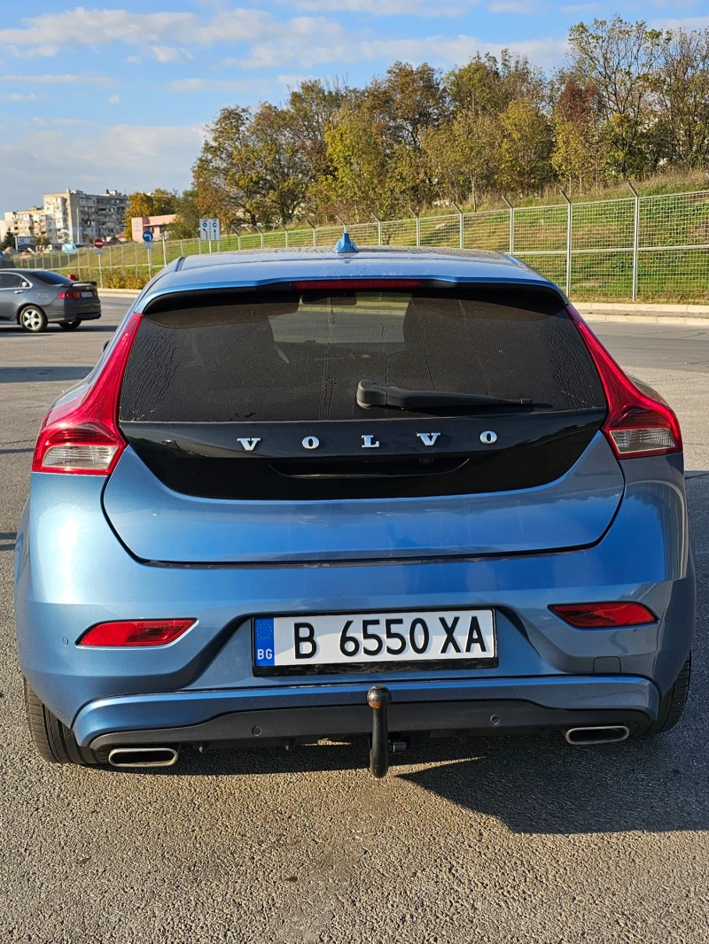 Volvo V40 D2, снимка 5 - Автомобили и джипове - 47803766