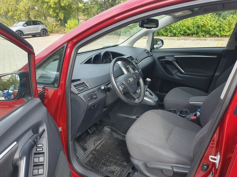 Toyota Verso EDITION S+ , снимка 8 - Автомобили и джипове - 52715468