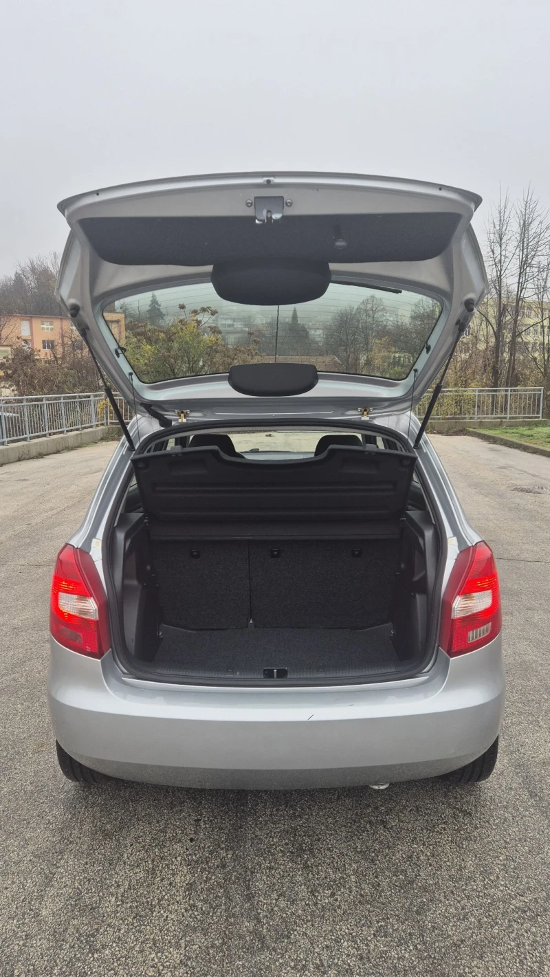 Skoda Fabia, снимка 7 - Автомобили и джипове - 52668521
