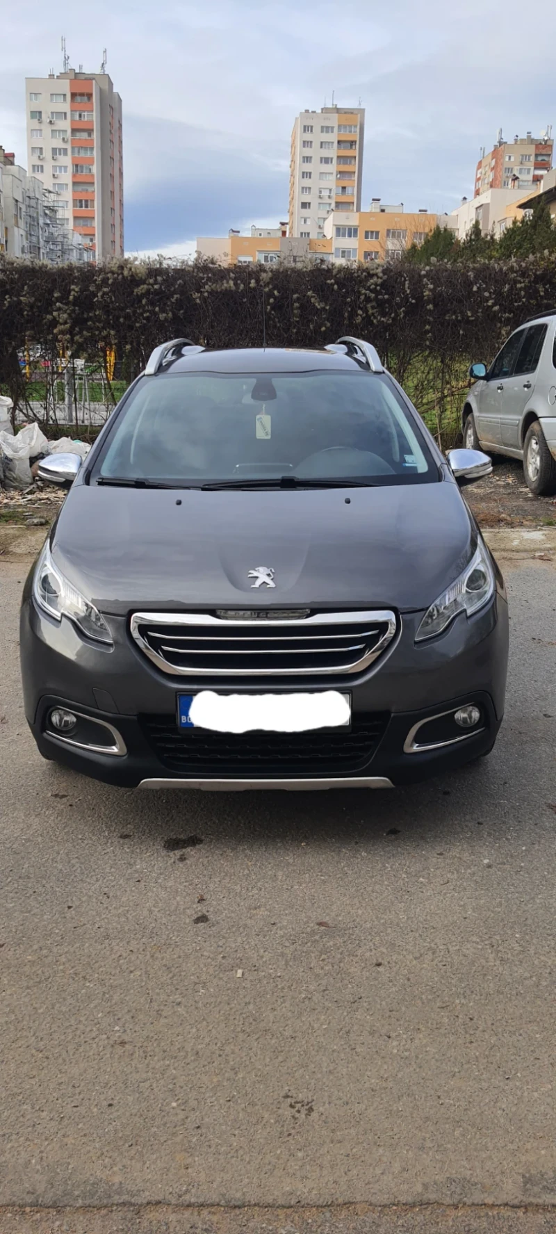 Peugeot 2008 1.2 бензин