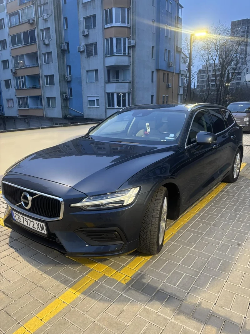 Volvo V60 Momentum, снимка 8 - Автомобили и джипове - 53224671