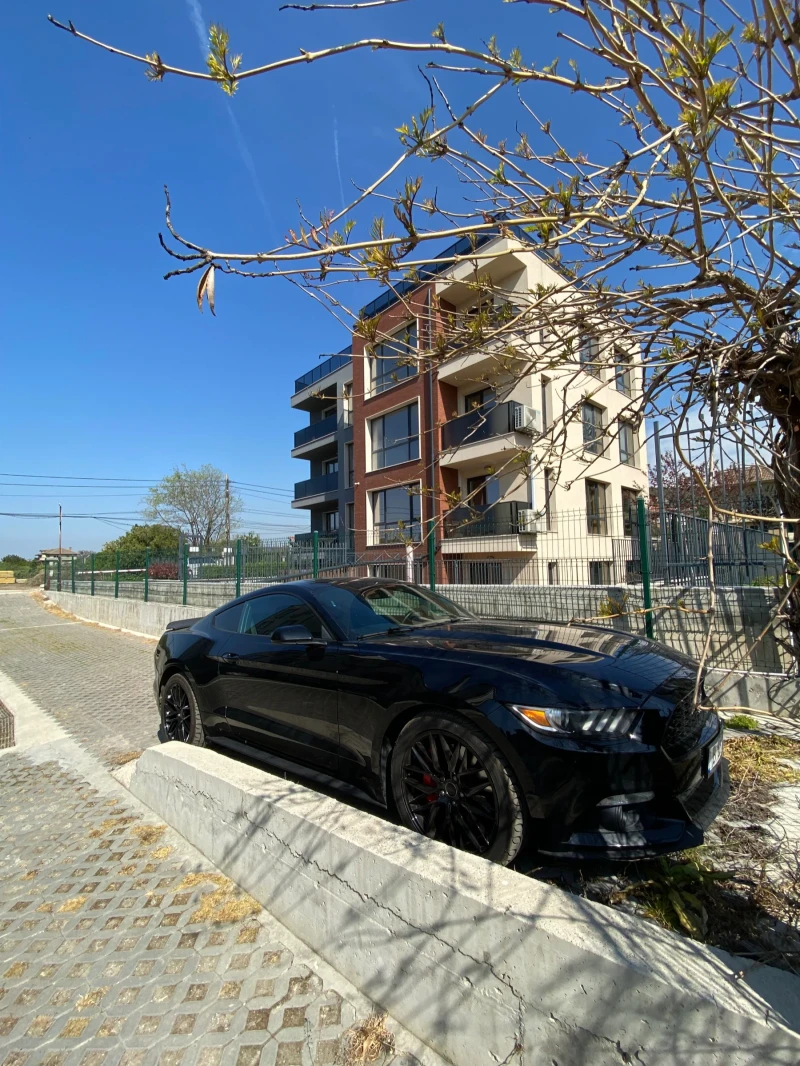 Ford Mustang, снимка 2 - Автомобили и джипове - 53453102