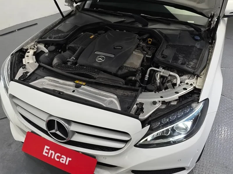 Mercedes-Benz C 200 САМО 30% АВАНС, снимка 6 - Автомобили и джипове - 56064899