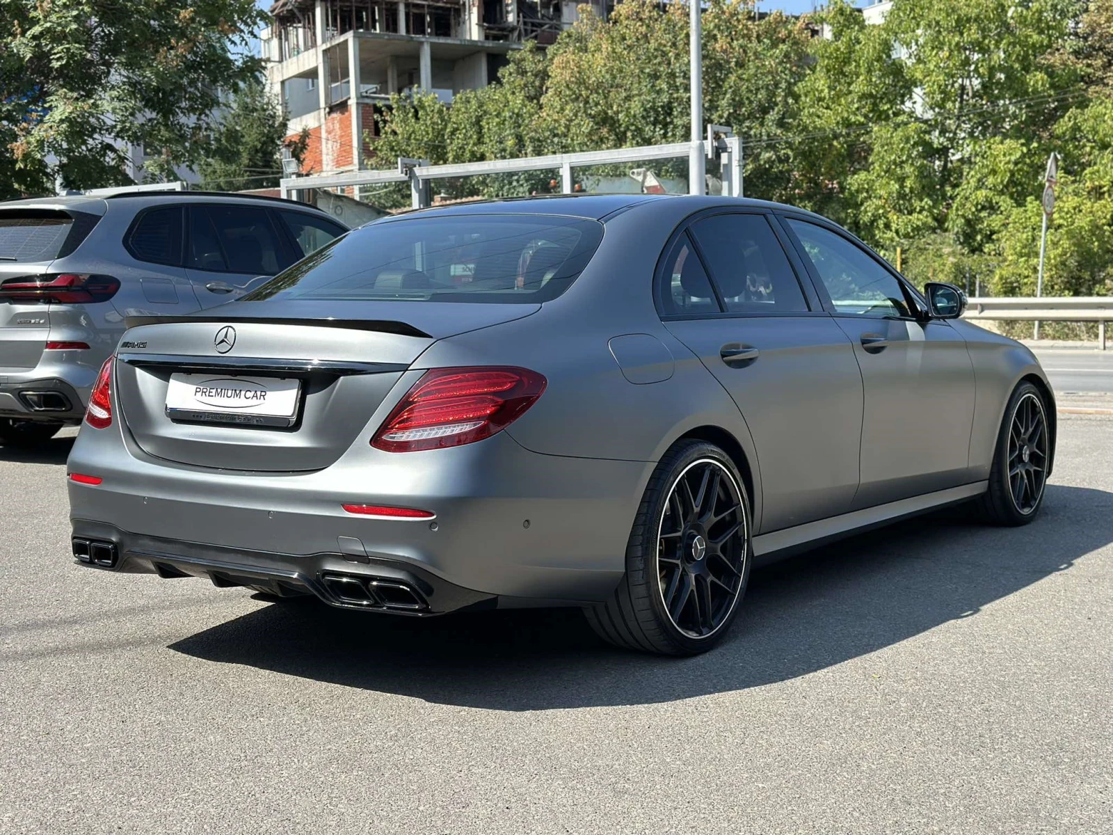 Mercedes-Benz E 350 4MATIC E 63 AMG Optic  - изображение 6