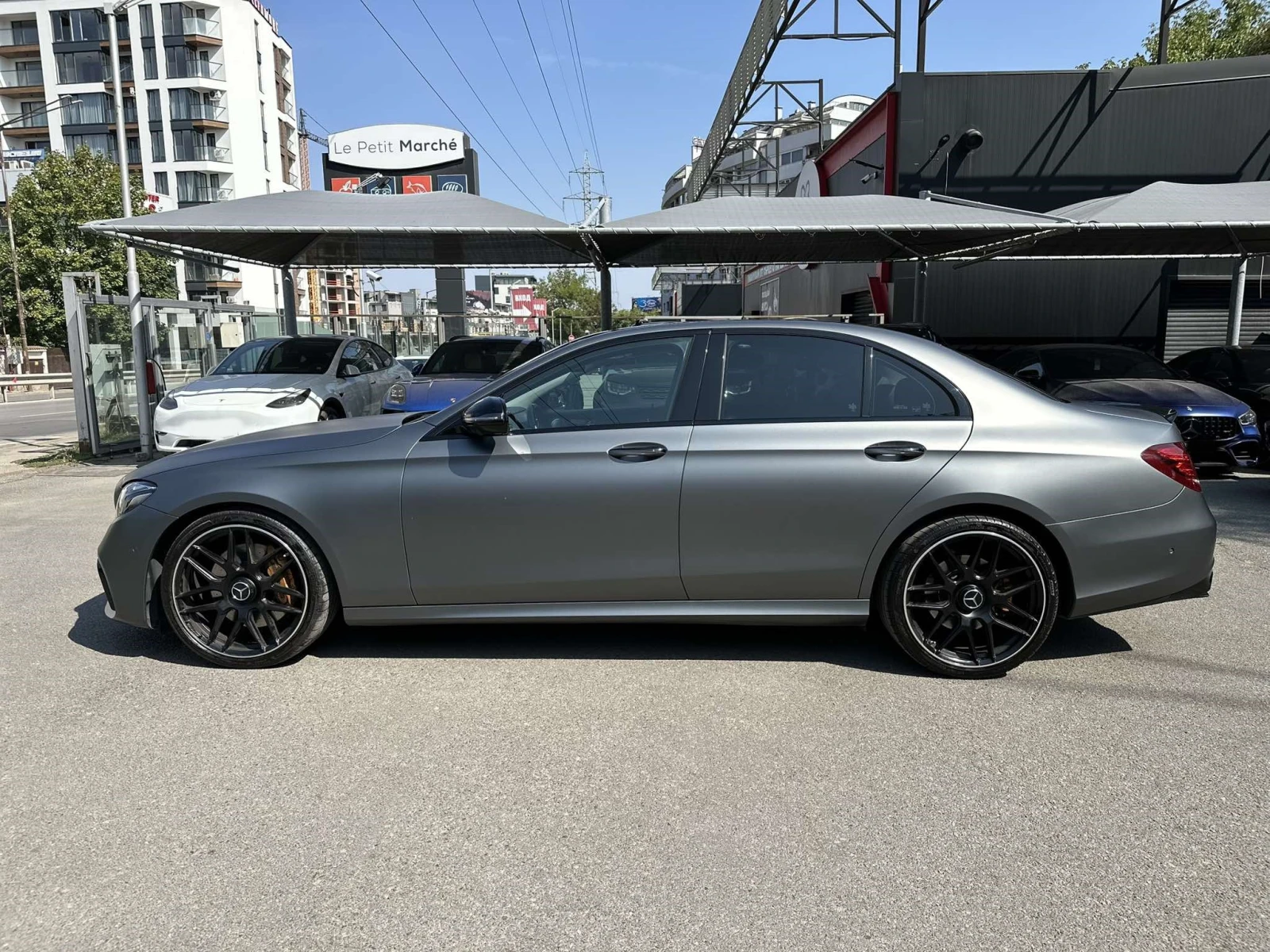 Mercedes-Benz E 350 4MATIC E 63 AMG Optic  - изображение 3