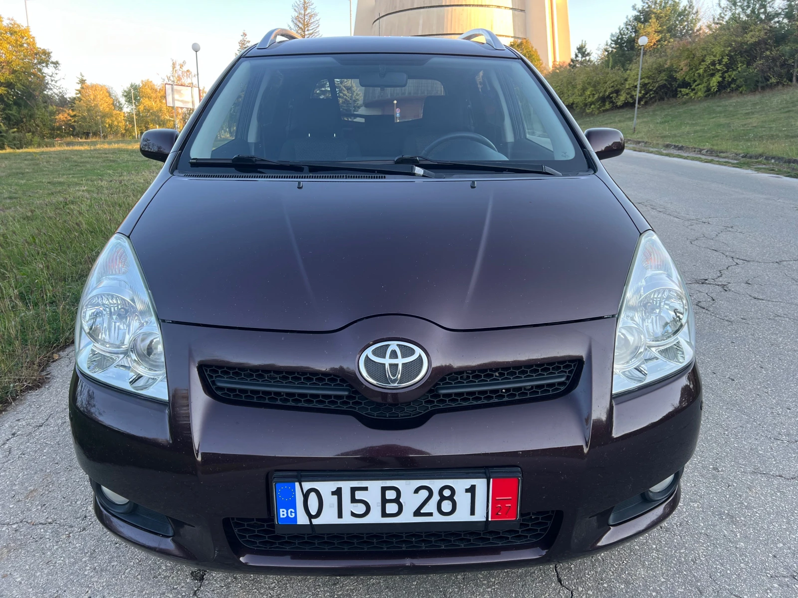 Toyota Corolla verso 2.2D4D/136p.s-Facelift/2009g - изображение 5