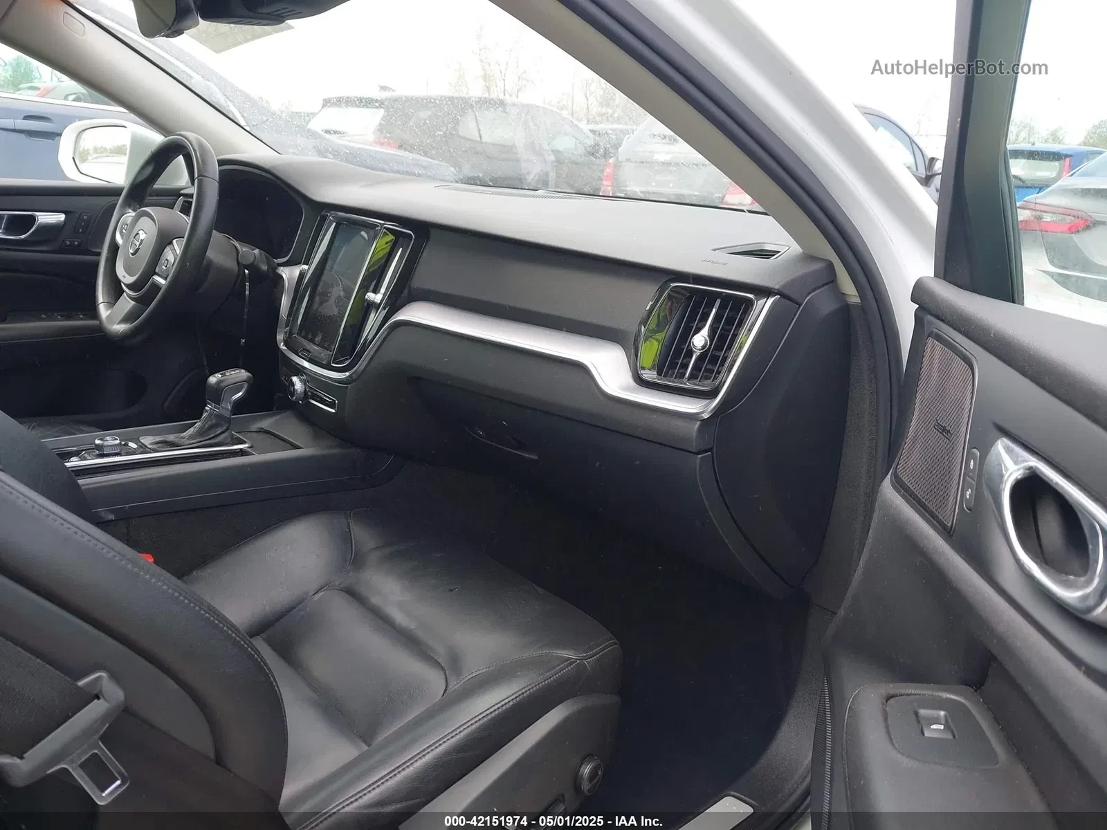 Volvo S60  - изображение 9