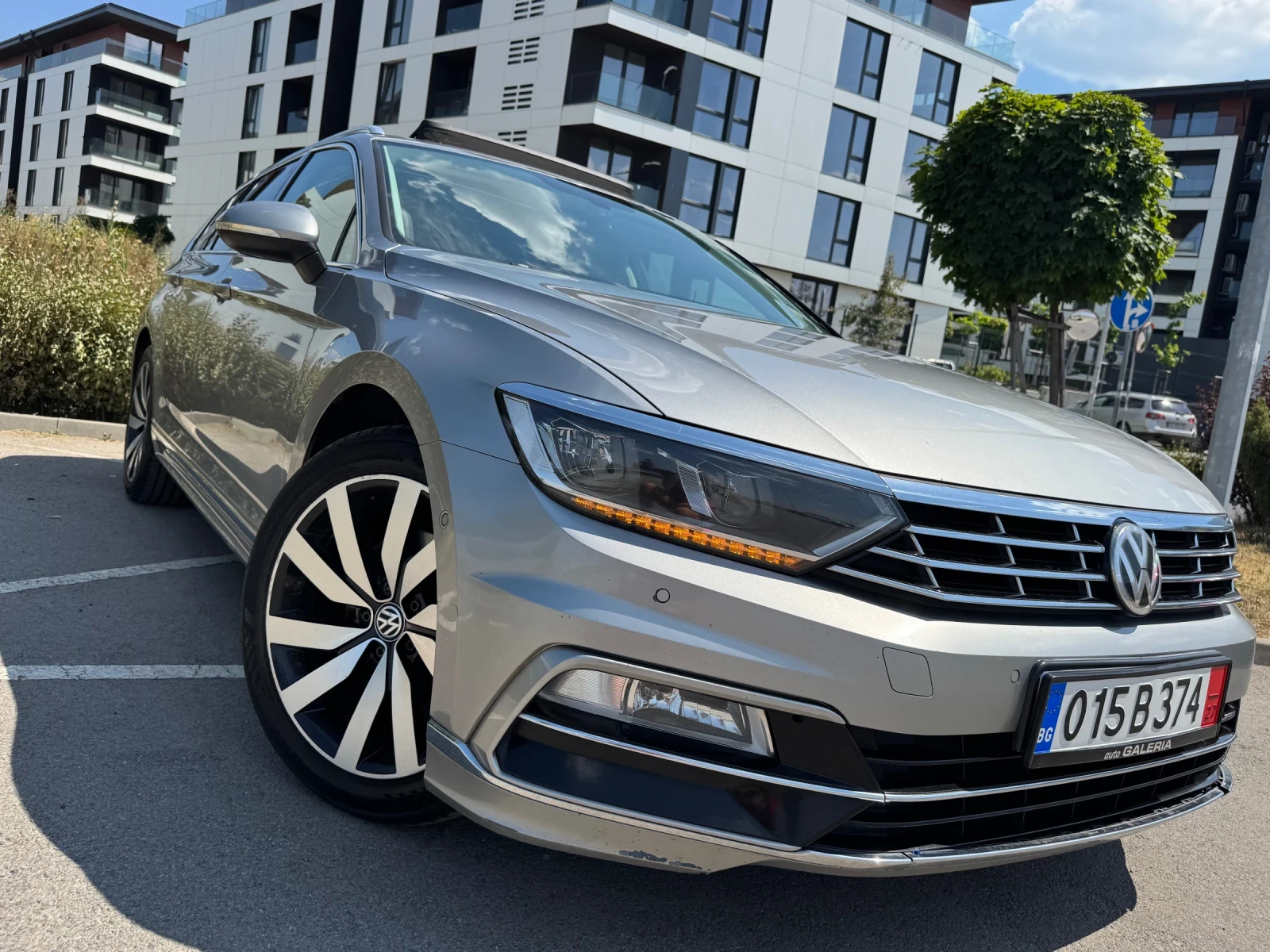 VW Passat 2.0 / ПАНОРАМА/КАМЕРА/ПОДГРЕВ - изображение 5