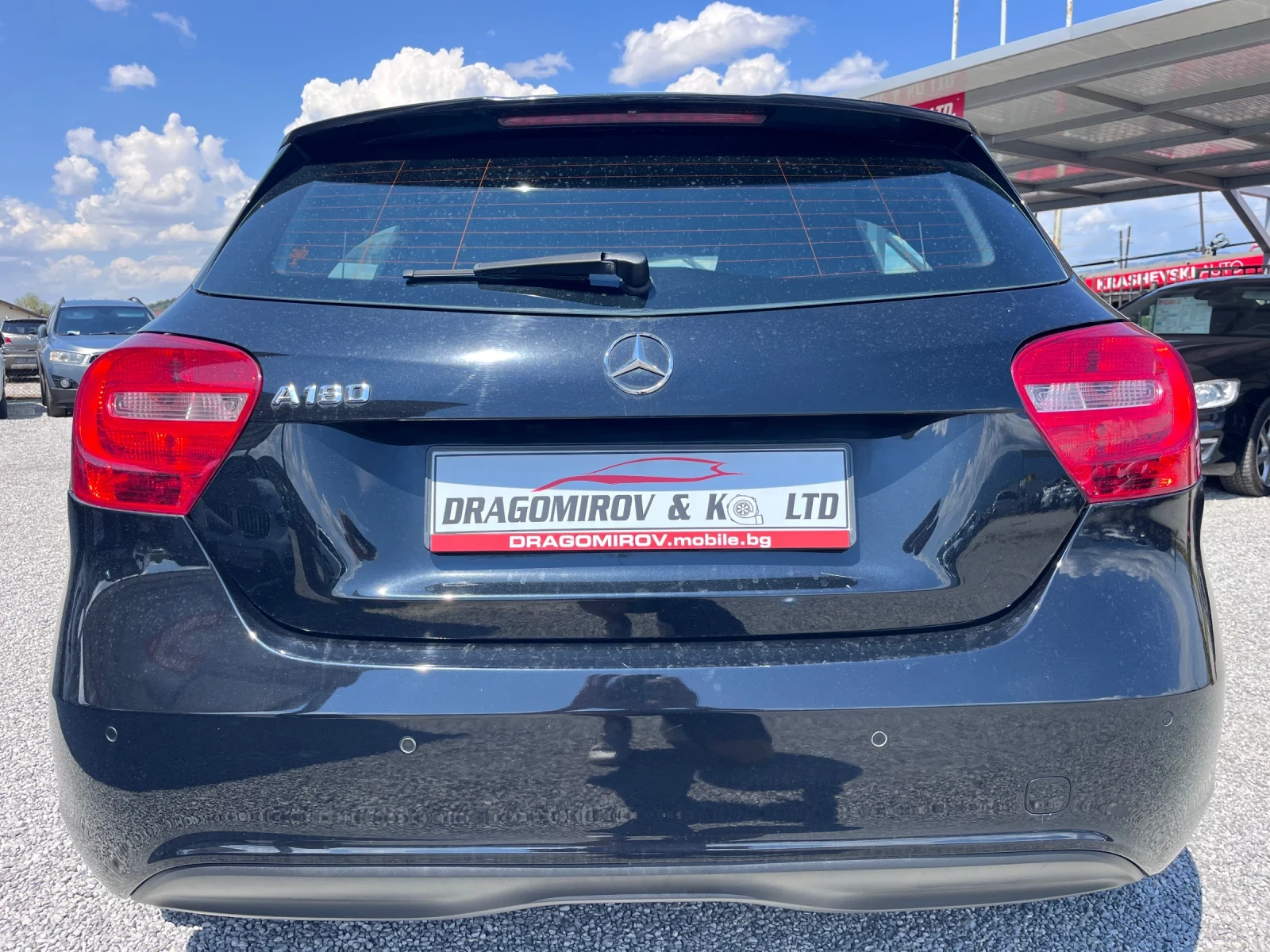 Mercedes-Benz A 180 1.6i Euro6 - изображение 7
