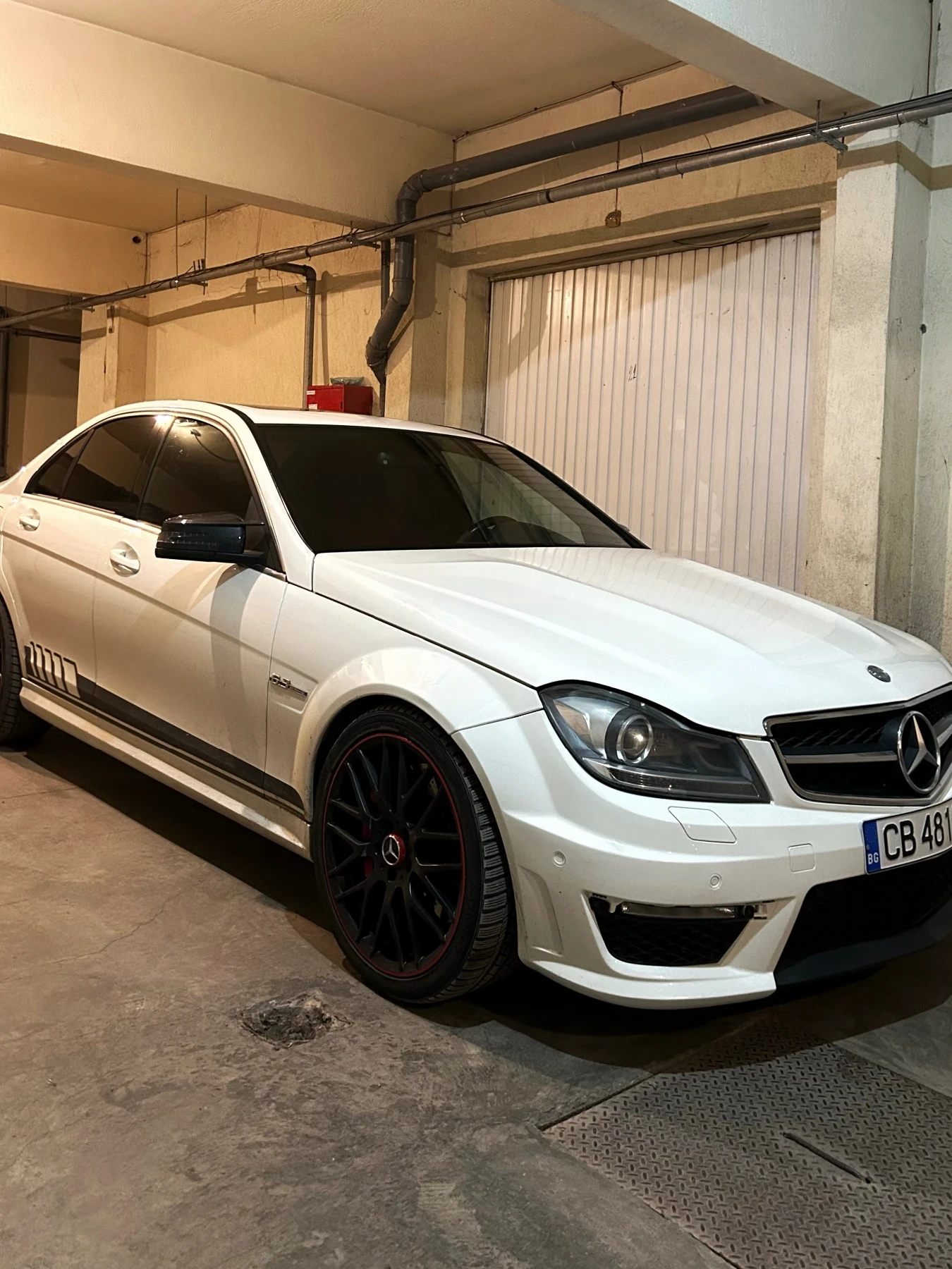 Mercedes-Benz C 63 AMG | Mobile.bg   7