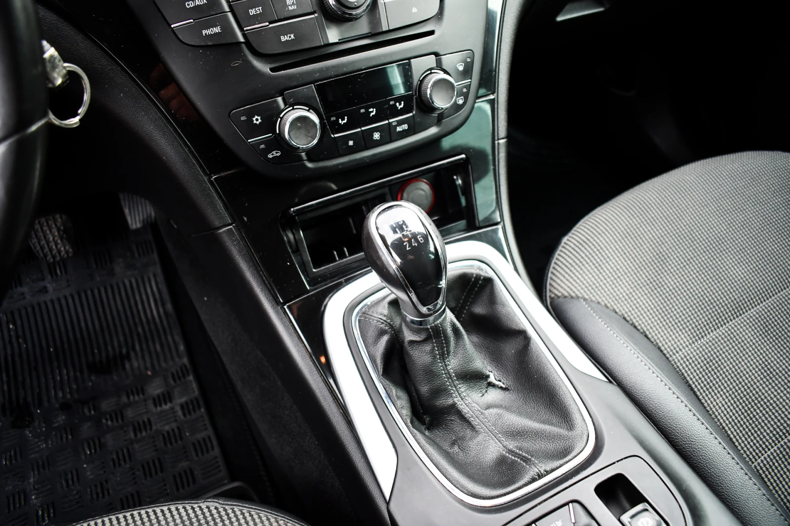 Opel Insignia CDTI 2.0 | Mobile.bg � ����������� 17
