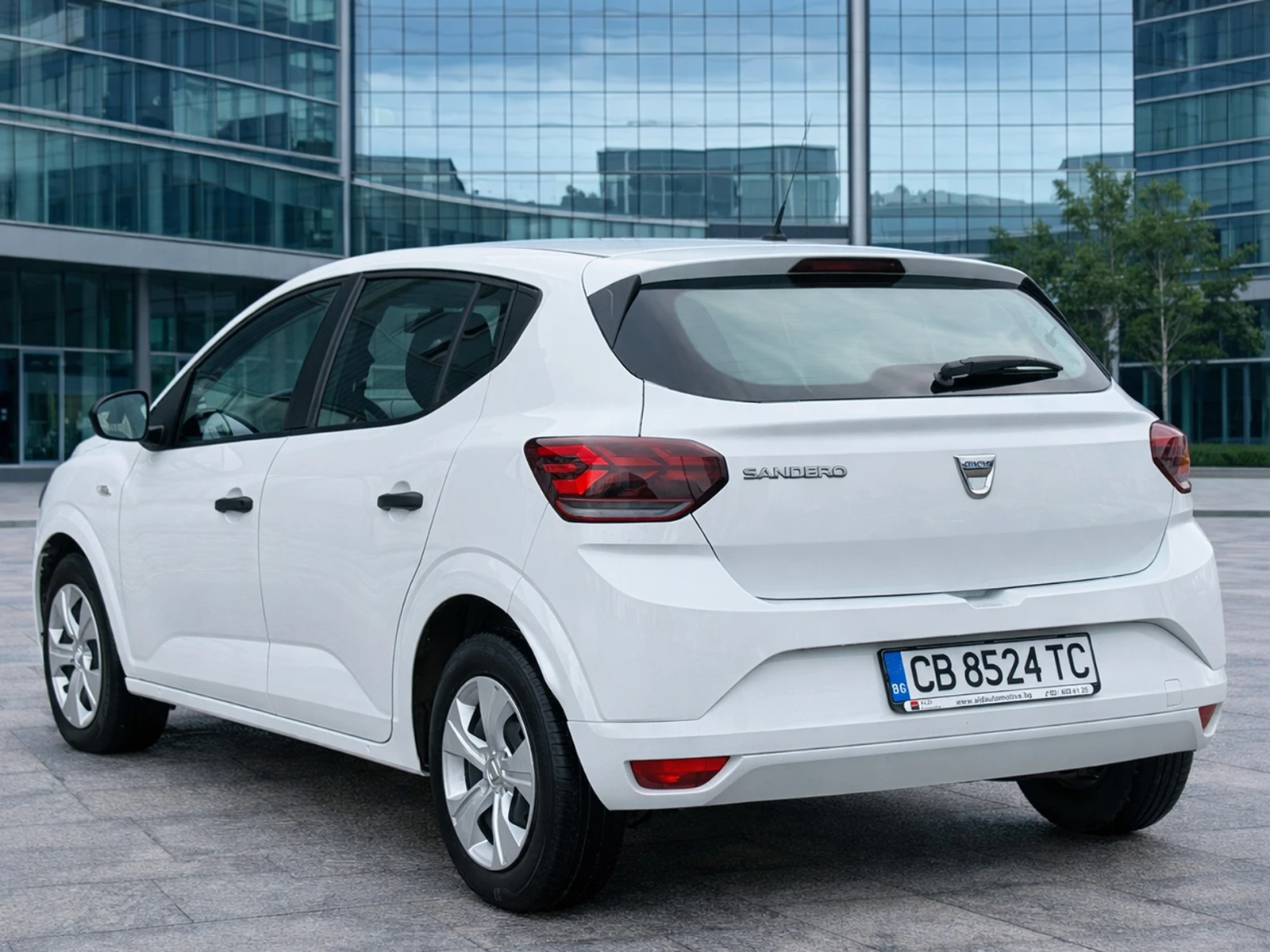 Dacia Sandero 1.0 TCE petrol/LPG заводско Гаранционен! - изображение 6