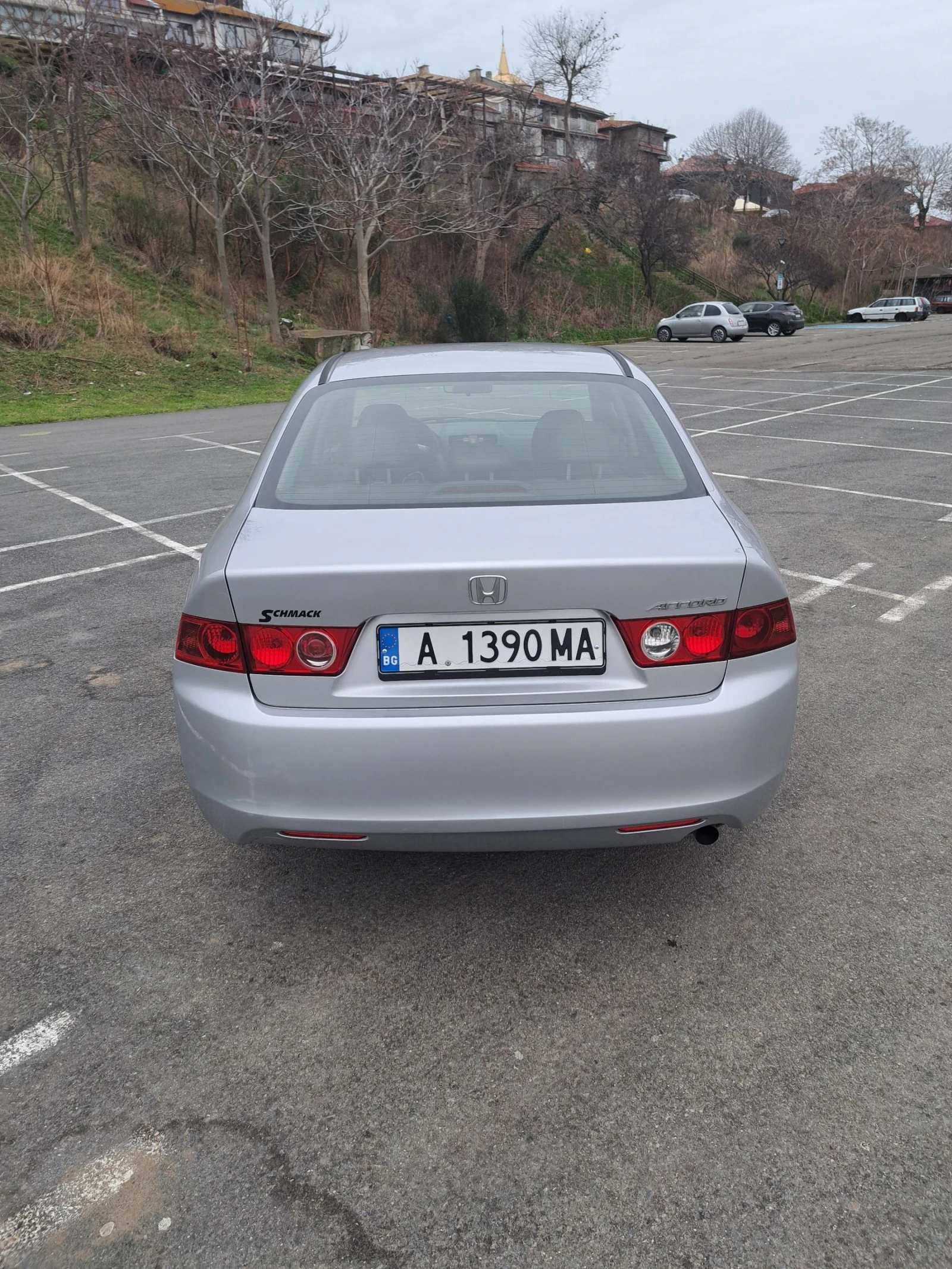 Honda Accord 2.0 Автоматик  - изображение 4