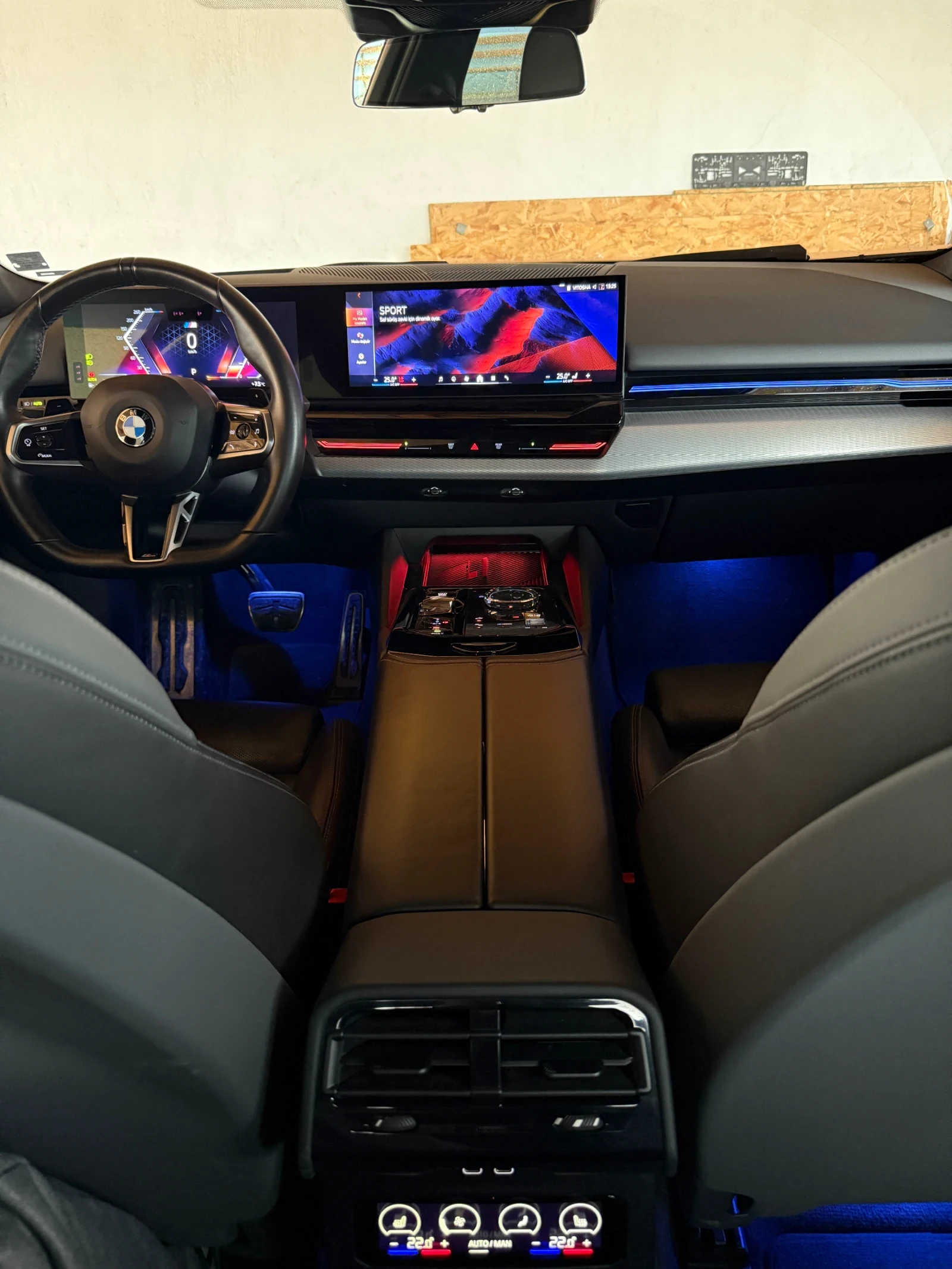 BMW 520 M-Pack PRO* Iconic Glow* �������� �� 2027 �.  | Mobile.bg � ����������� 15