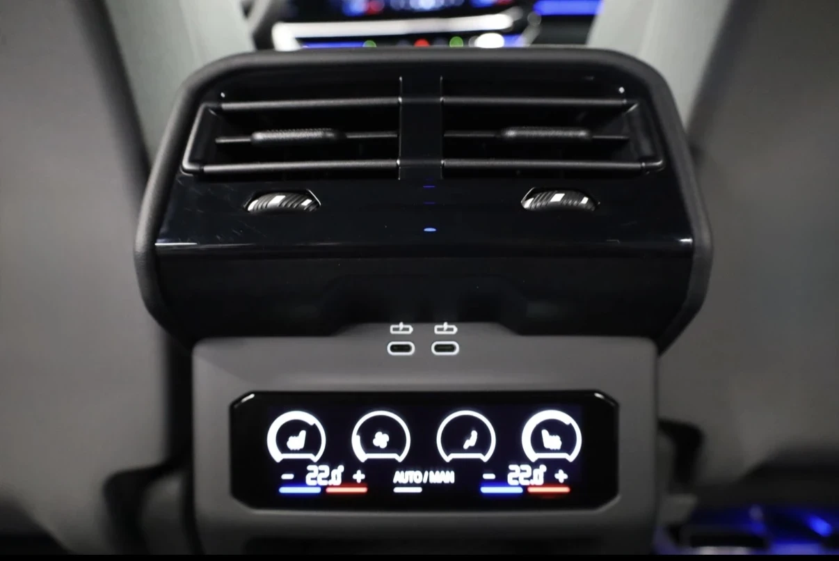 BMW 520 M-Pack PRO* Iconic Glow* �������� �� 2027 �.  | Mobile.bg � ����������� 13