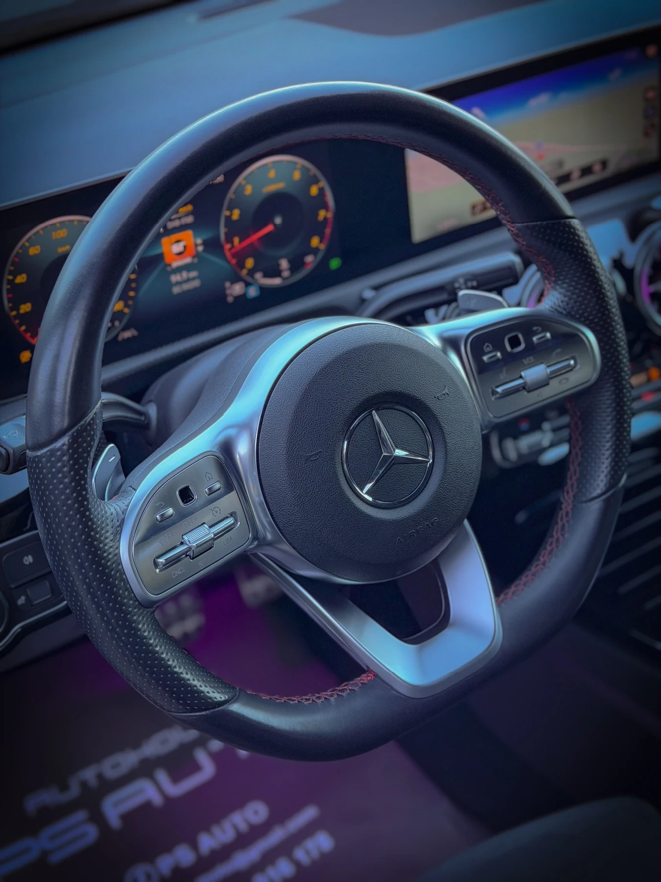 Mercedes-Benz A 200 AMG / FULL / Обслужена - изображение 10