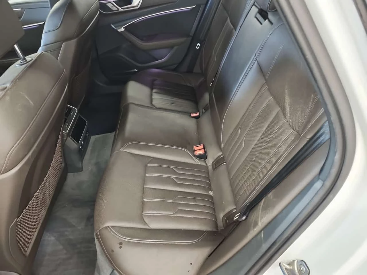 Audi A6 55TFSI * TECHNIK * CARFAX * Без инциденти * , снимка 11 - Автомобили и джипове - 53991260